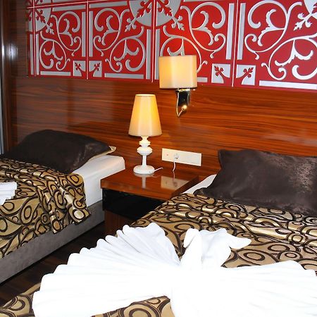 Grand Bayar Beach Hotel Alanya Bagian luar foto