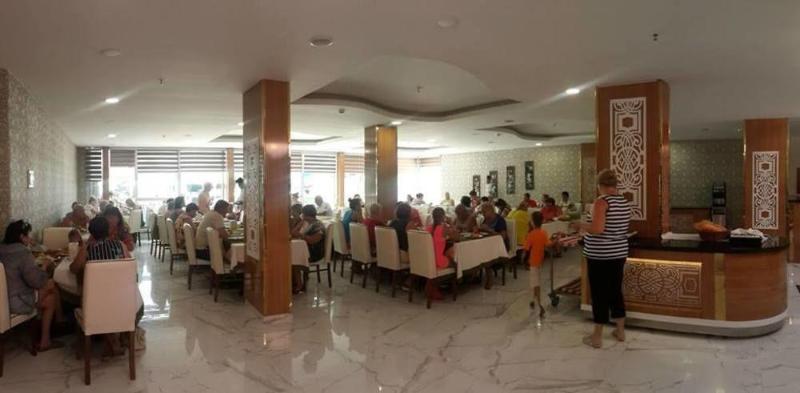 Grand Bayar Beach Hotel Alanya Bagian luar foto