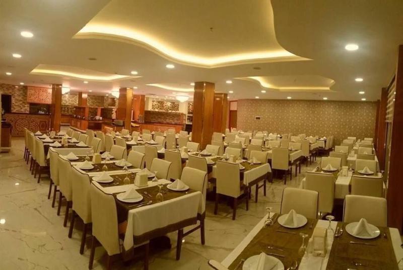 Grand Bayar Beach Hotel Alanya Bagian luar foto