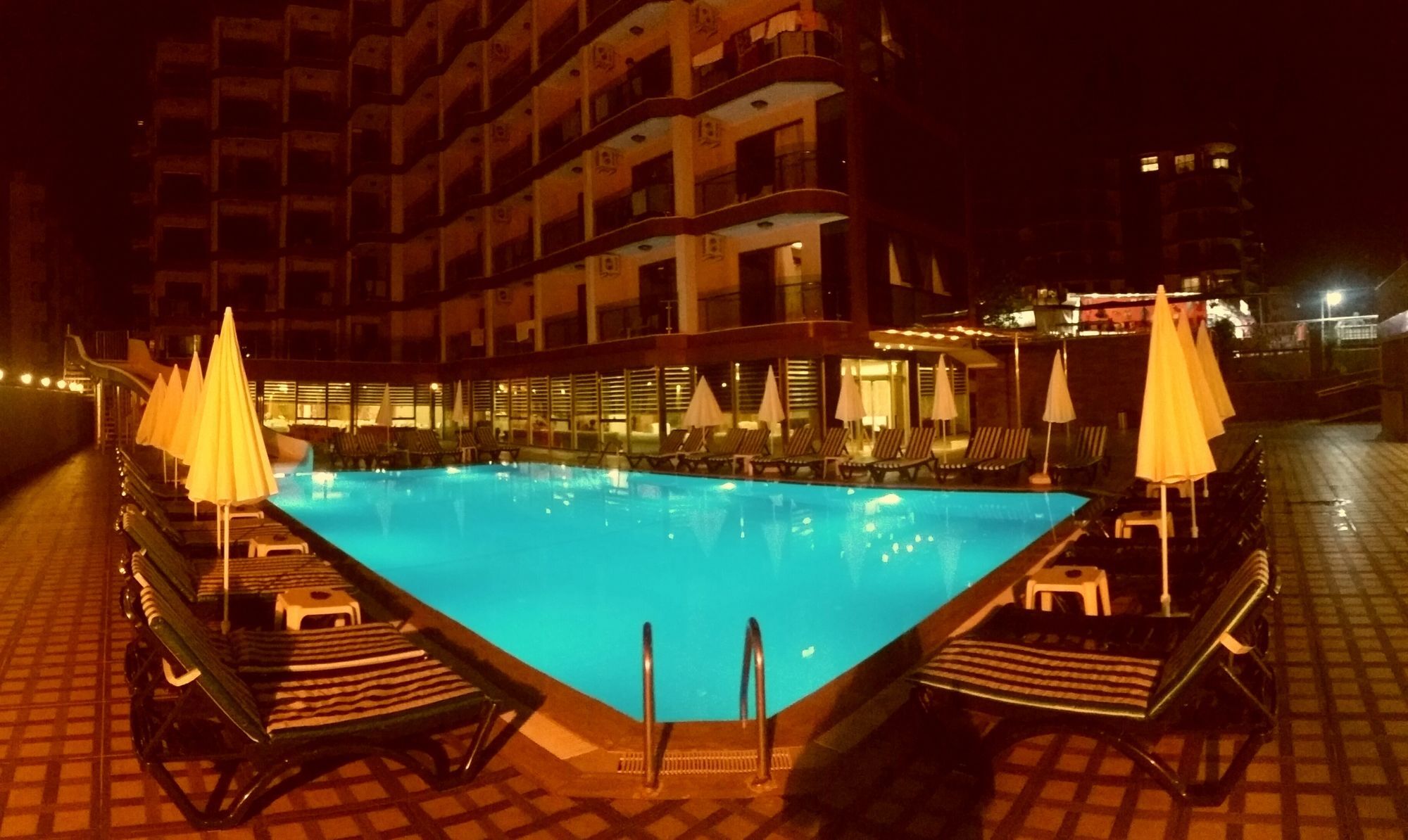 Grand Bayar Beach Hotel Alanya Bagian luar foto