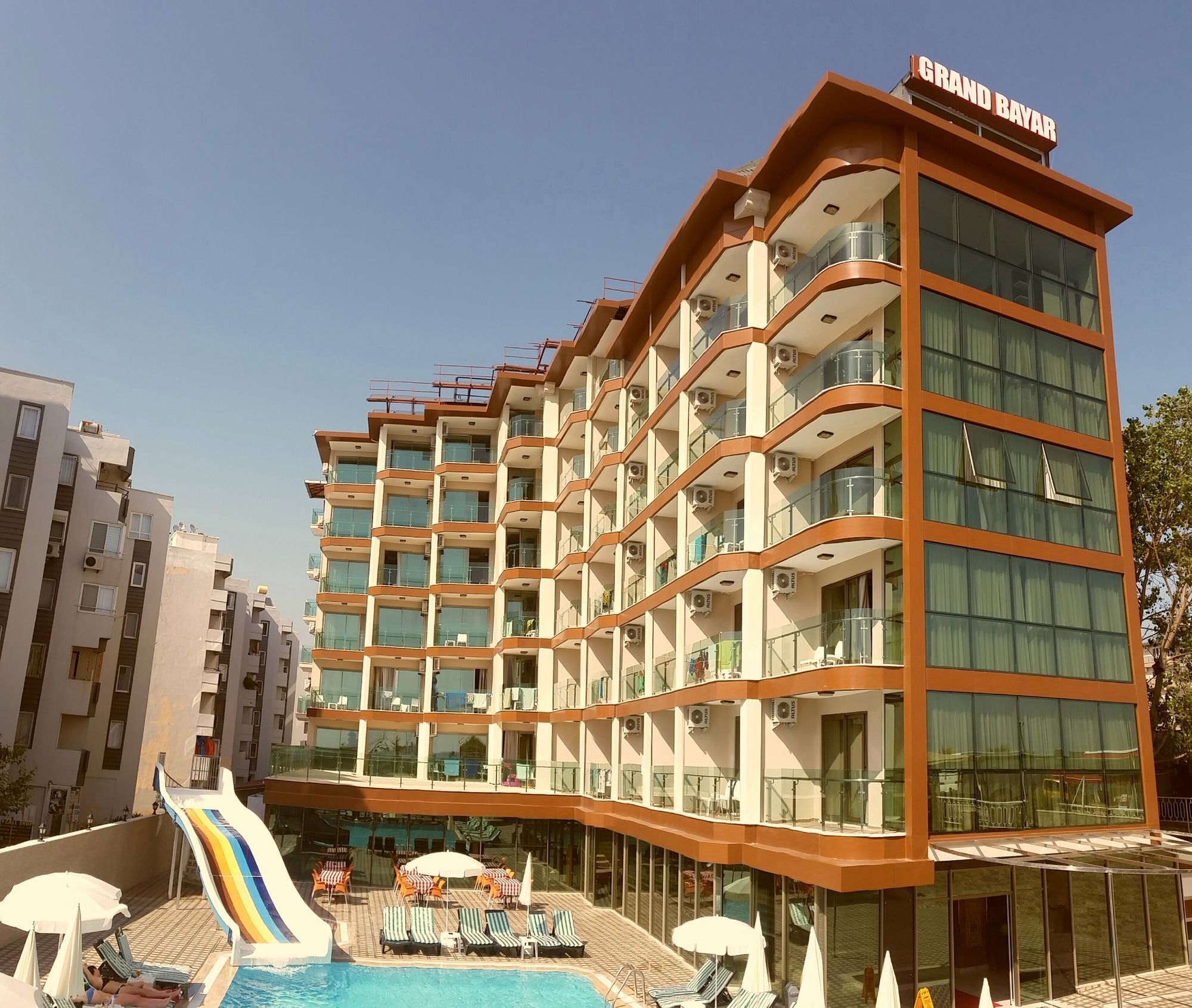 Grand Bayar Beach Hotel Alanya Bagian luar foto